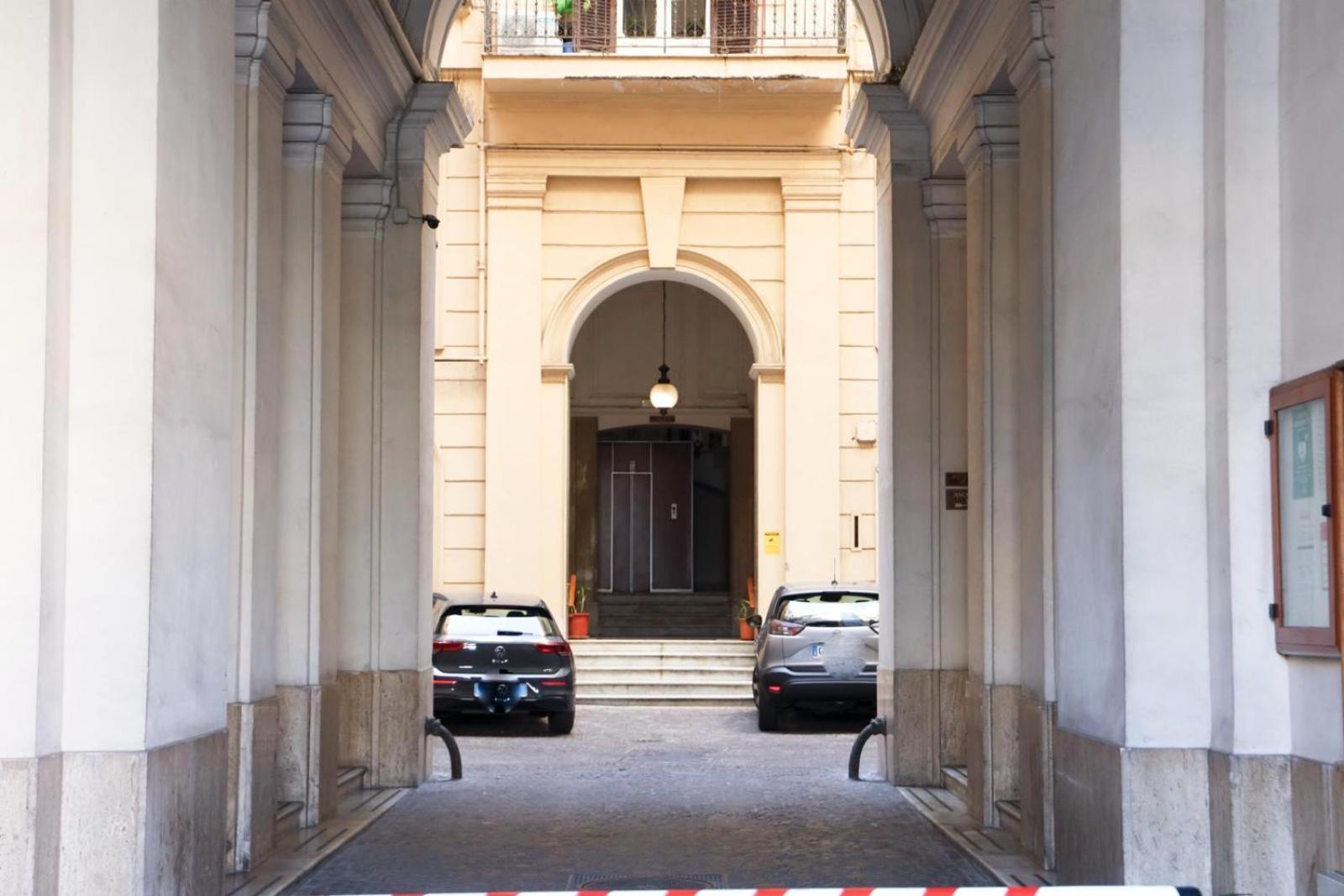 ホテル Da Francesco ナポリ エクステリア 写真